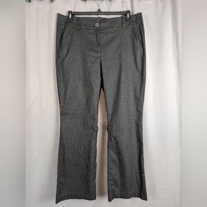 Lane Bryant Gray Straight Leg Pants Size‎ 18